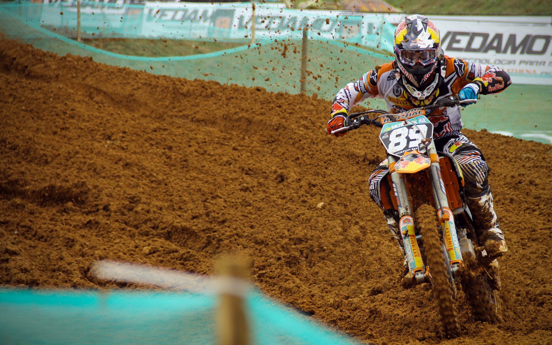 《电竞直播广告变现潜力巨大,营收持续攀升》,电竞赛事广告